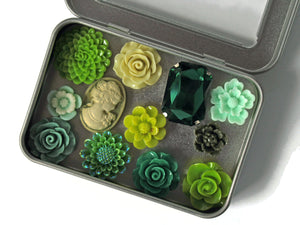 Green Flower Magnet Set