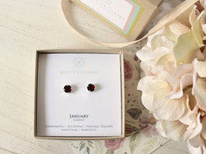 January Birthstone Stud Earrings in Siam/Garnet