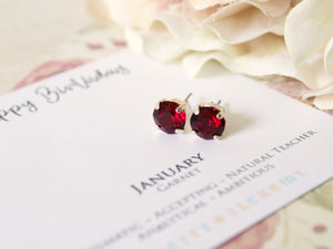 January Birthstone Stud Earrings in Siam/Garnet