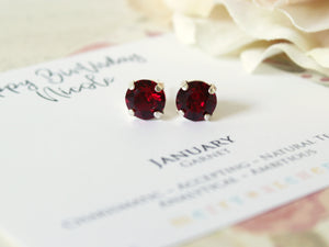 January Birthstone Stud Earrings in Siam/Garnet