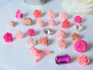 Pink Flower Push Pin Set