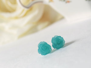 Single Bloom Rose Stud Earrings in Frosted Blueberry