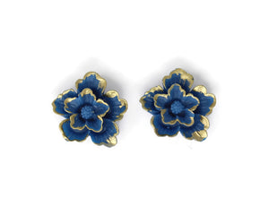 Large Single Bloom Studs in Blue Sakura