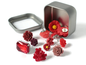 Red Flower Push Pin Set