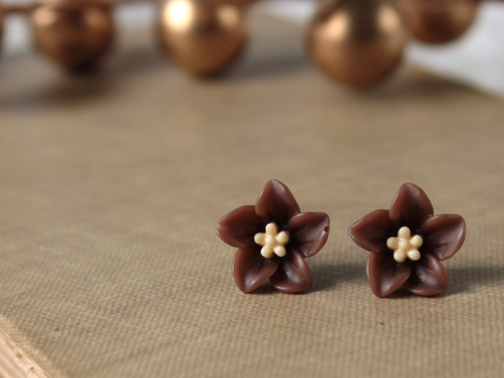 Brown Pinwheel Flower Earrings