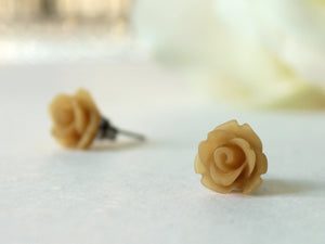 Single Bloom Rose Stud Earrings in Frosted Latte