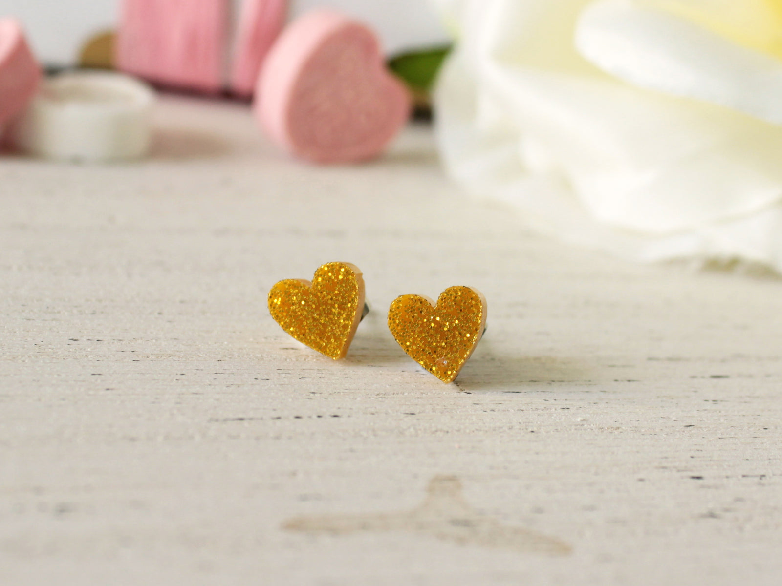 Gold Glitter Heart Earrings