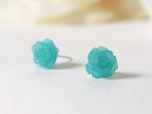Single Bloom Rose Stud Earrings in Frosted Blueberry