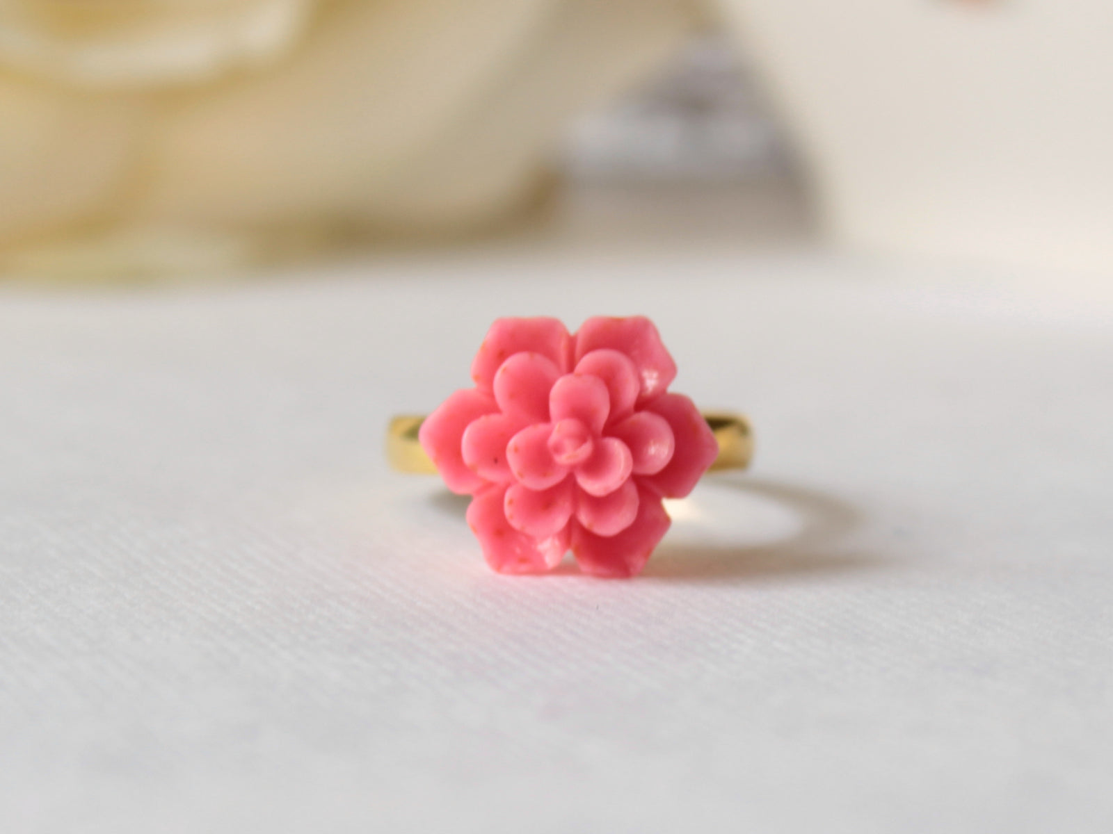 Succulent Ring in Strawberry Pink